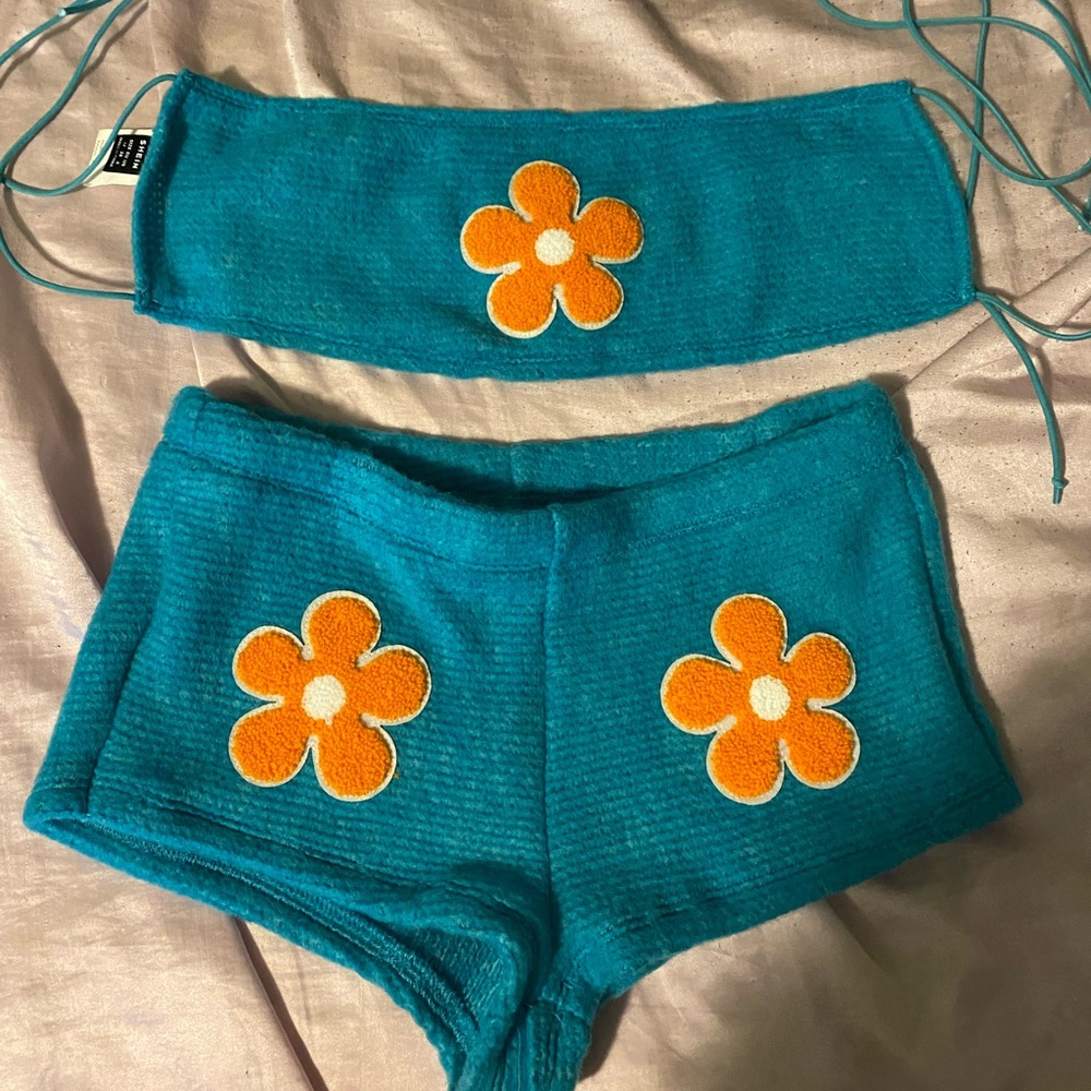 Floral Set 🧡💙